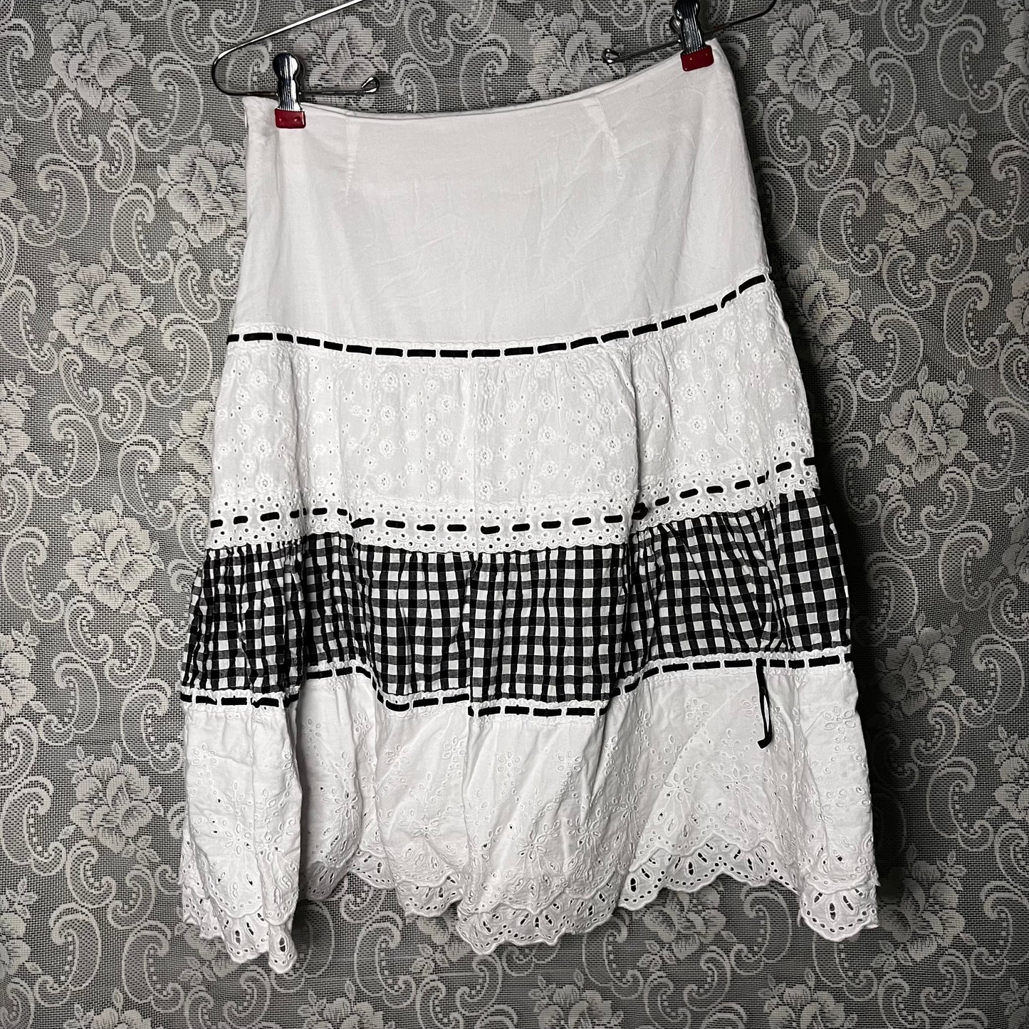 black n white farmer skirt