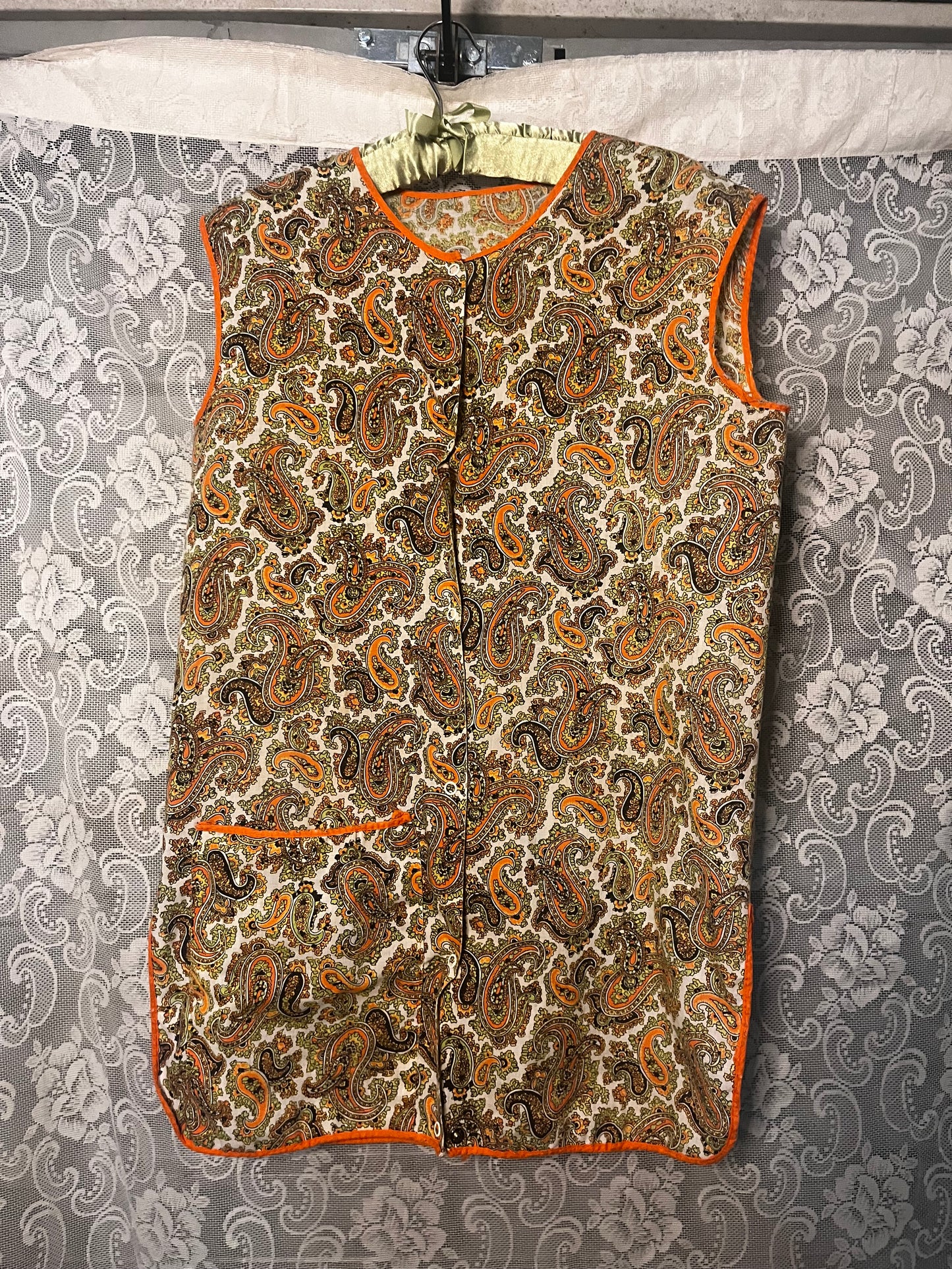 70s paisley pocket apron dress