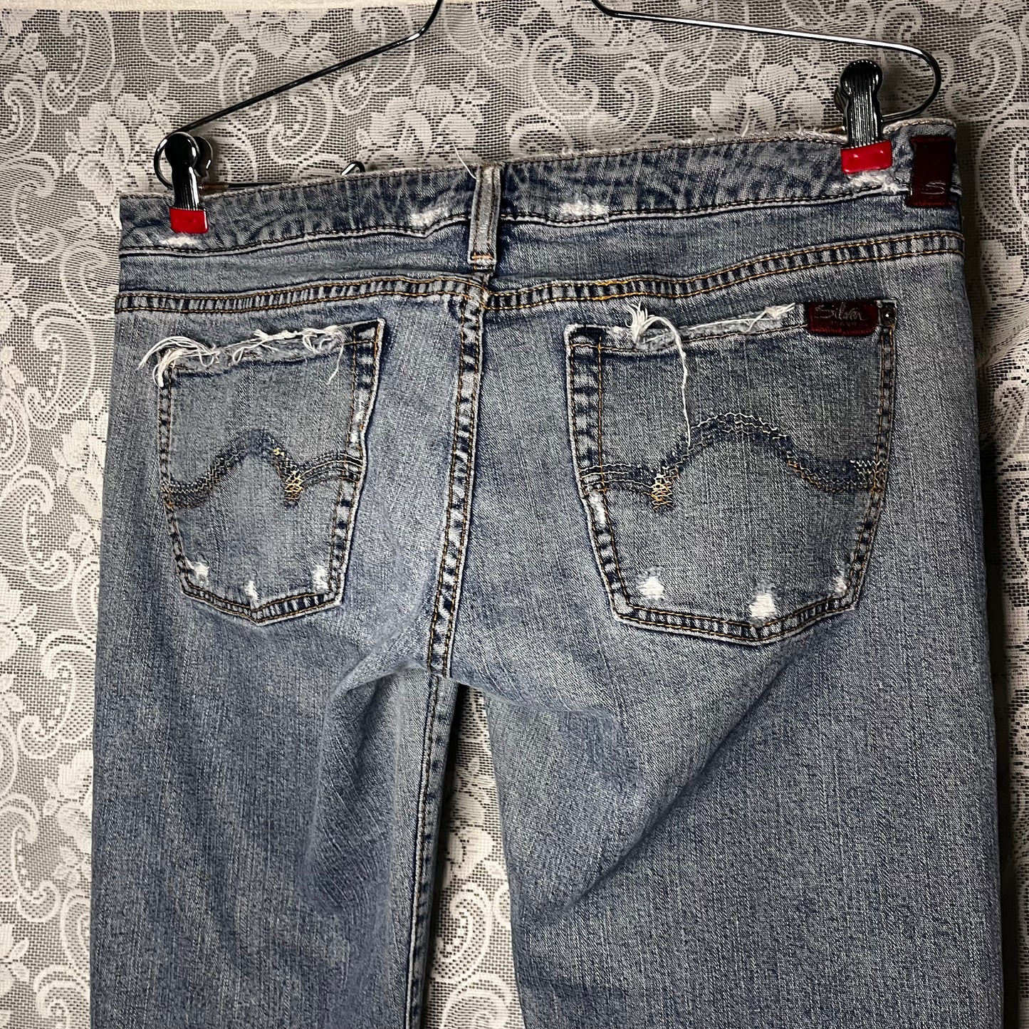 thrashed 90s low waisted flare jeans