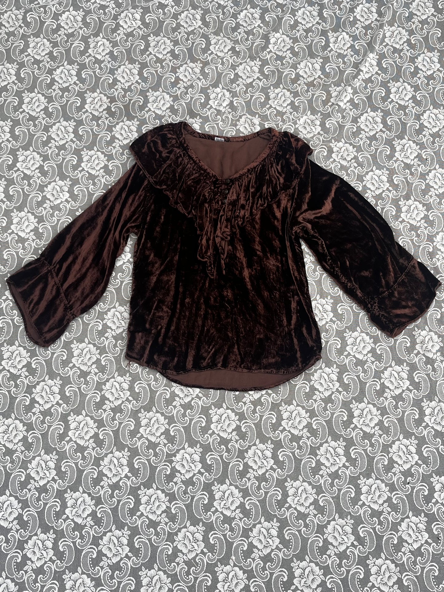 INSANE brown velvet pirate blouse