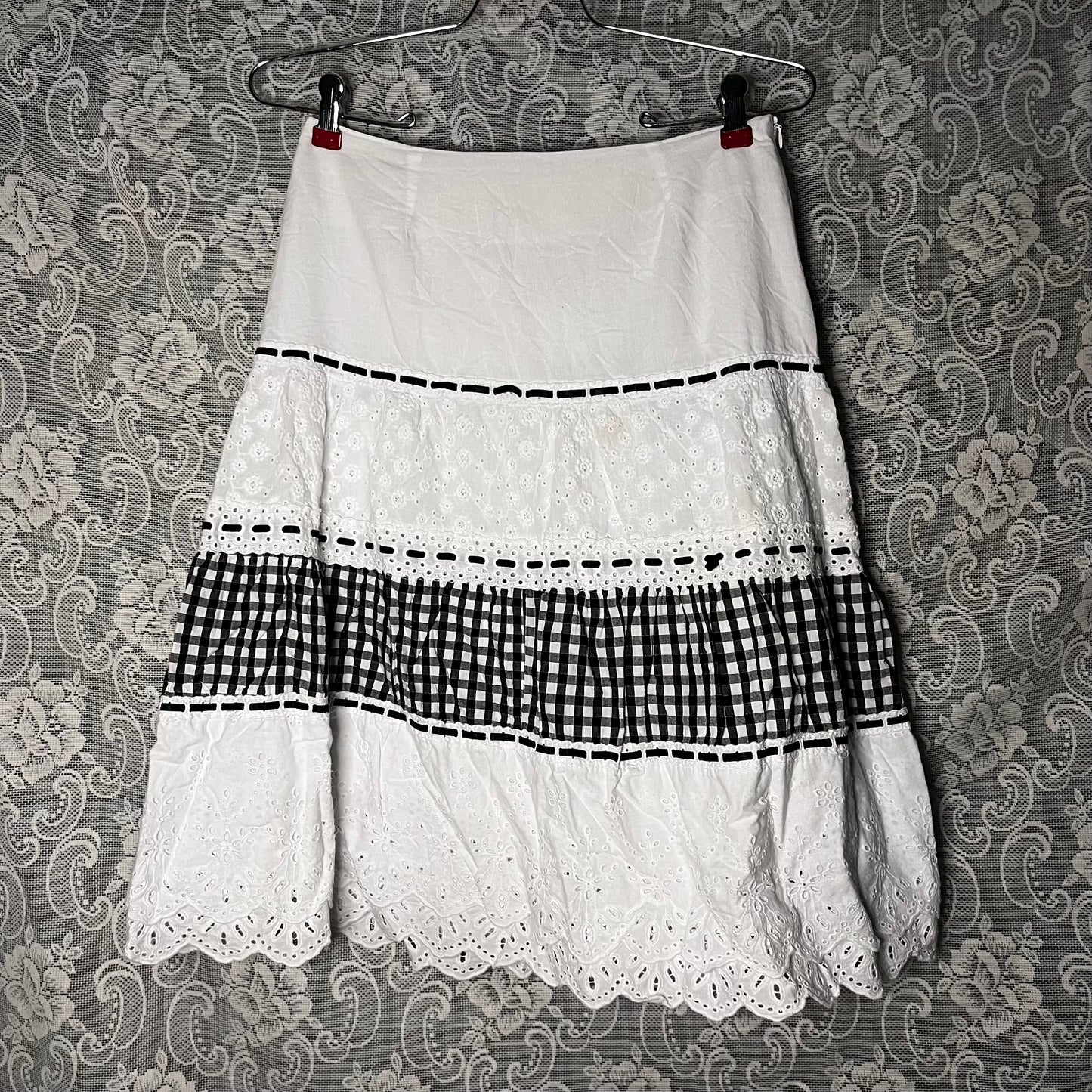 black n white farmer skirt