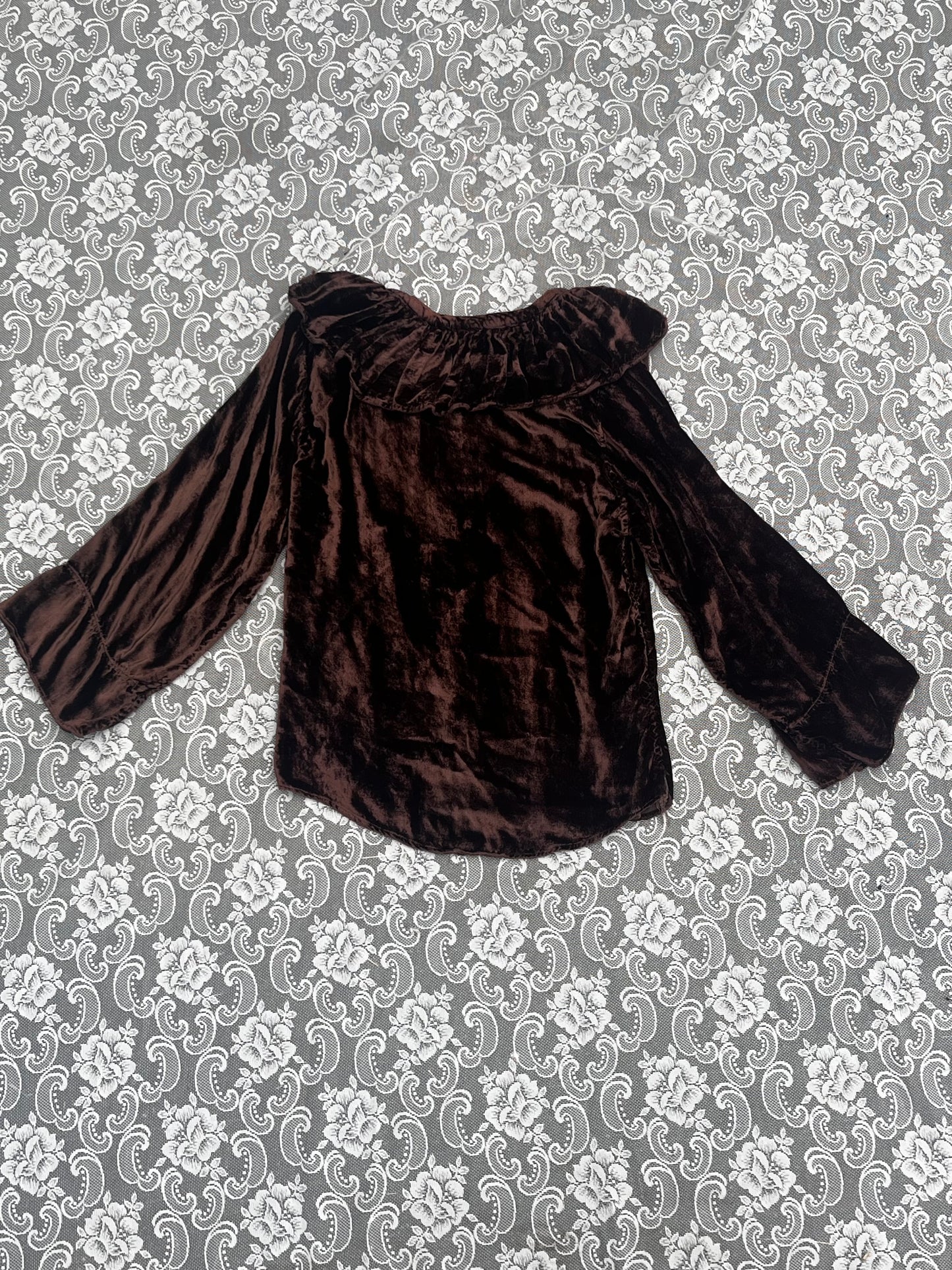 INSANE brown velvet pirate blouse