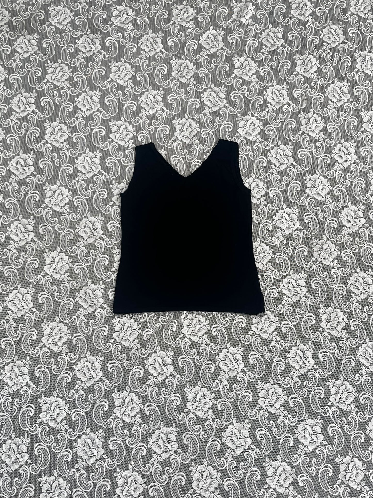 90s beaded hem knit tank top