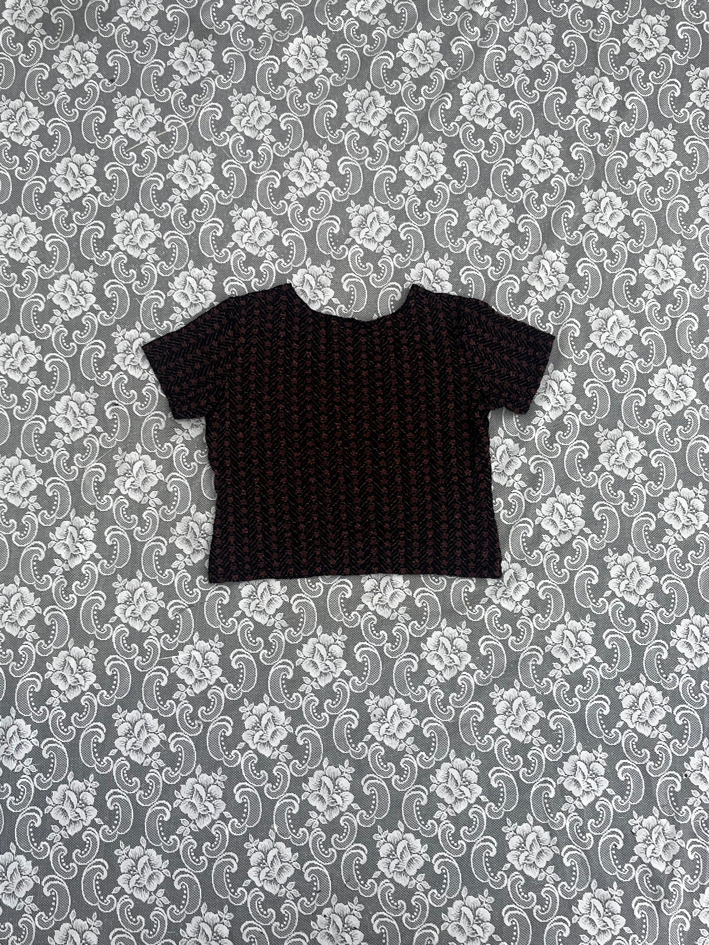 90s brown and black textured tshirt top