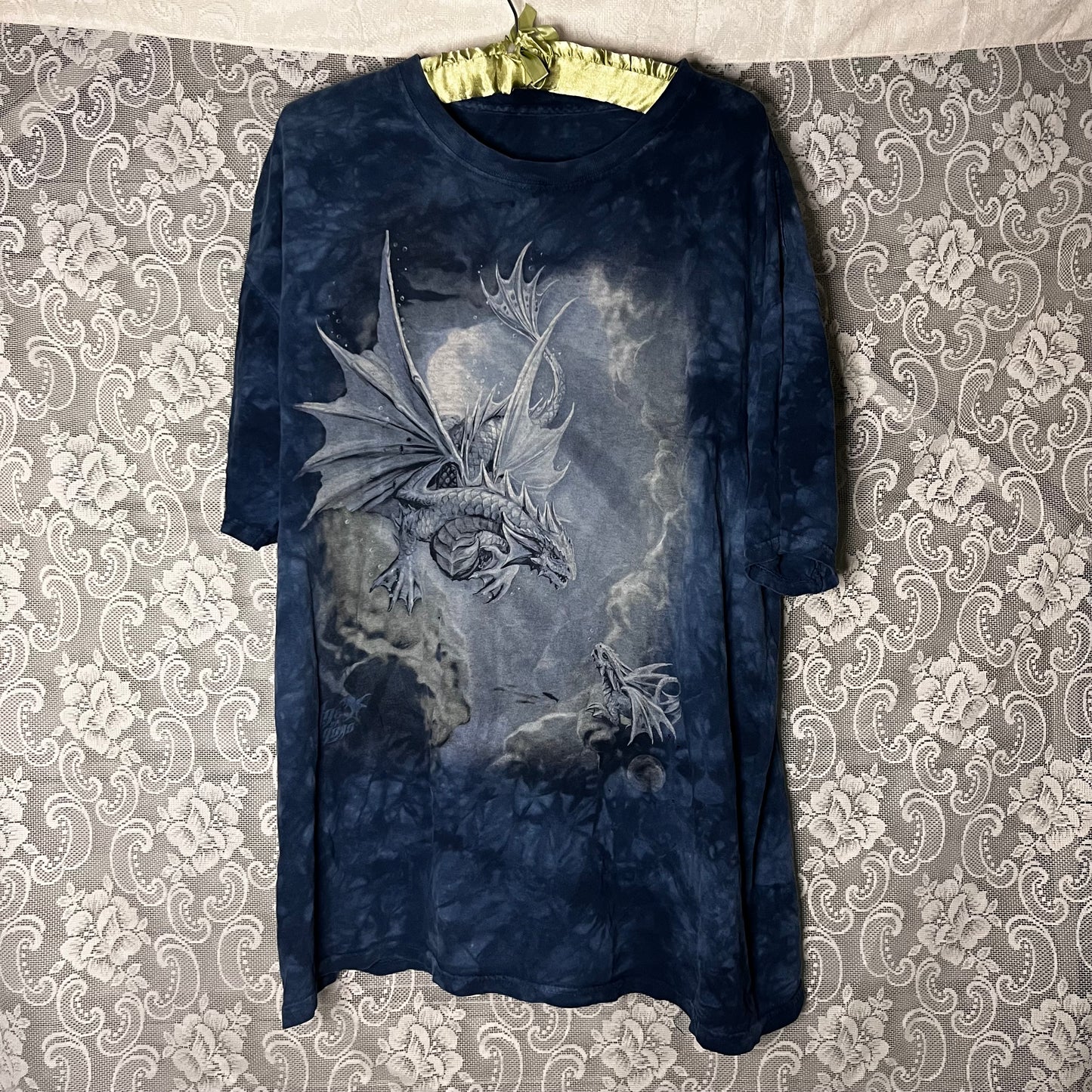 blue tie dye dragon tee