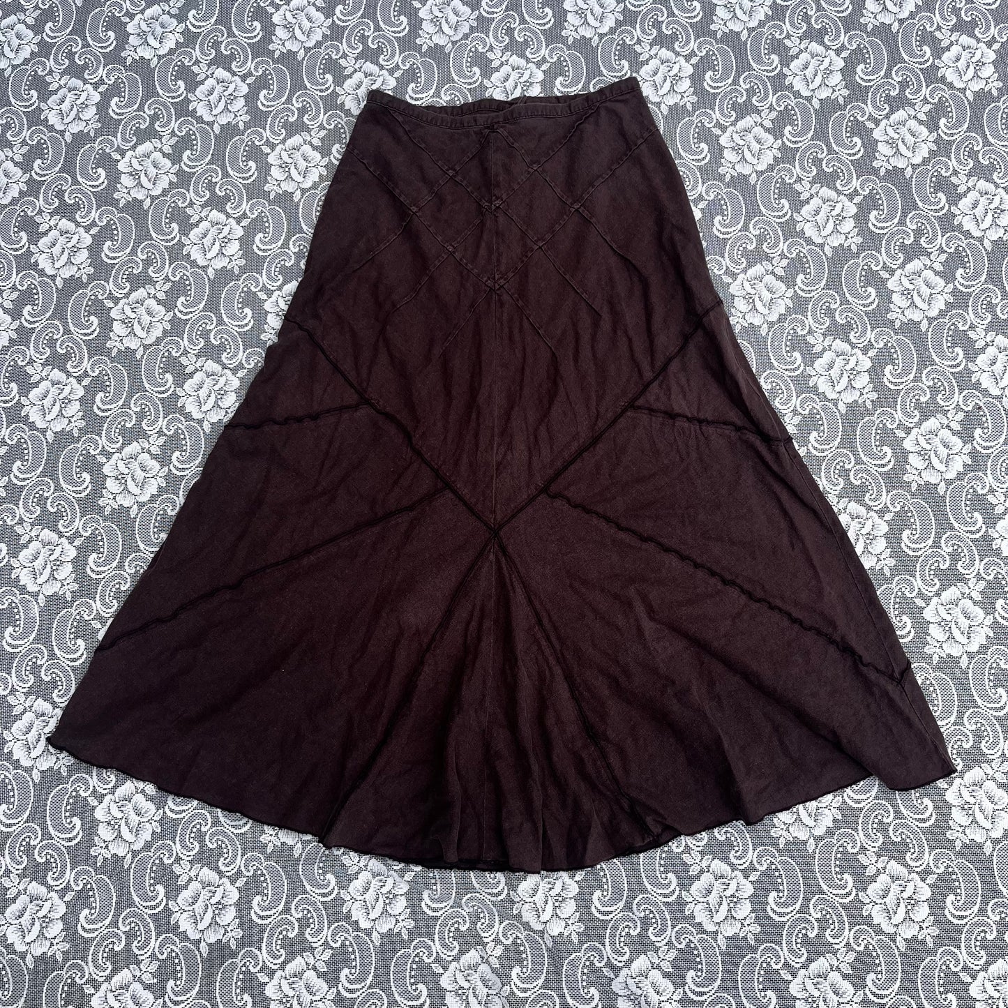 brown geometric seam skirt