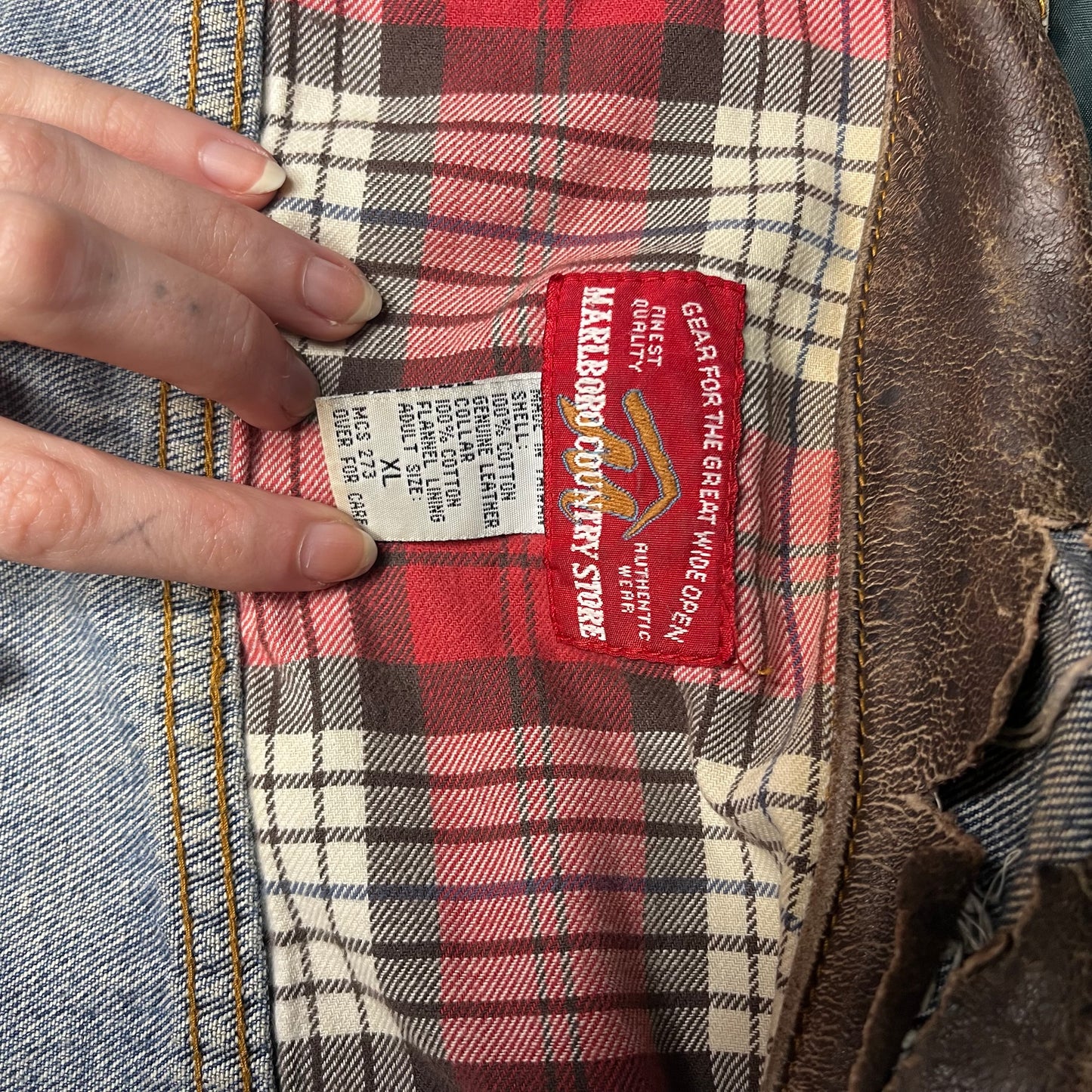 vintage MARLBORO denim jacket