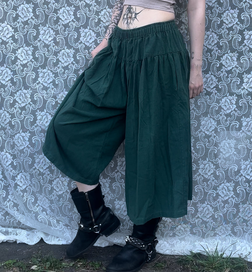 green pants skirt!