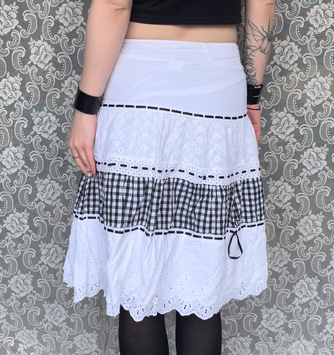 black n white farmer skirt