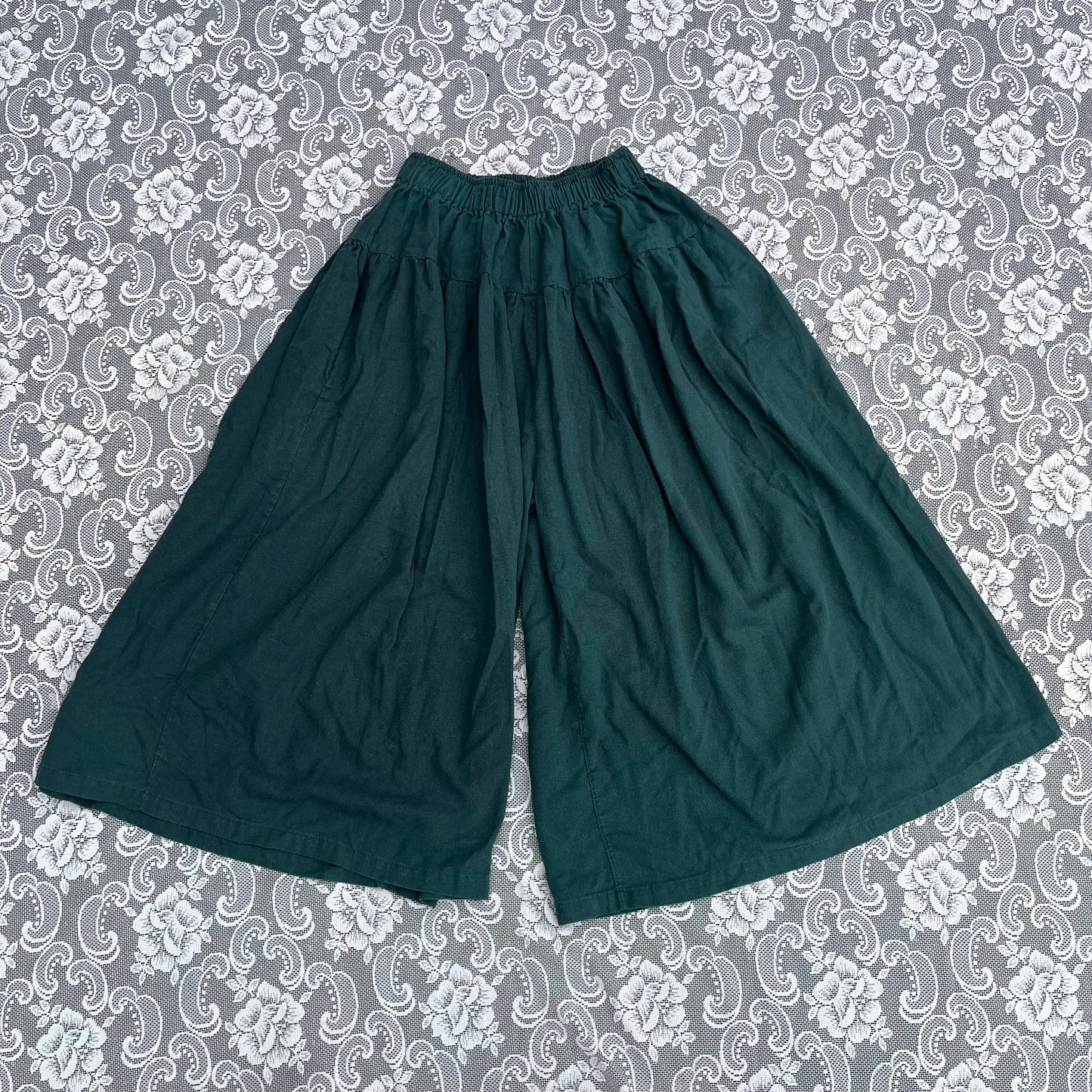 green pants skirt!