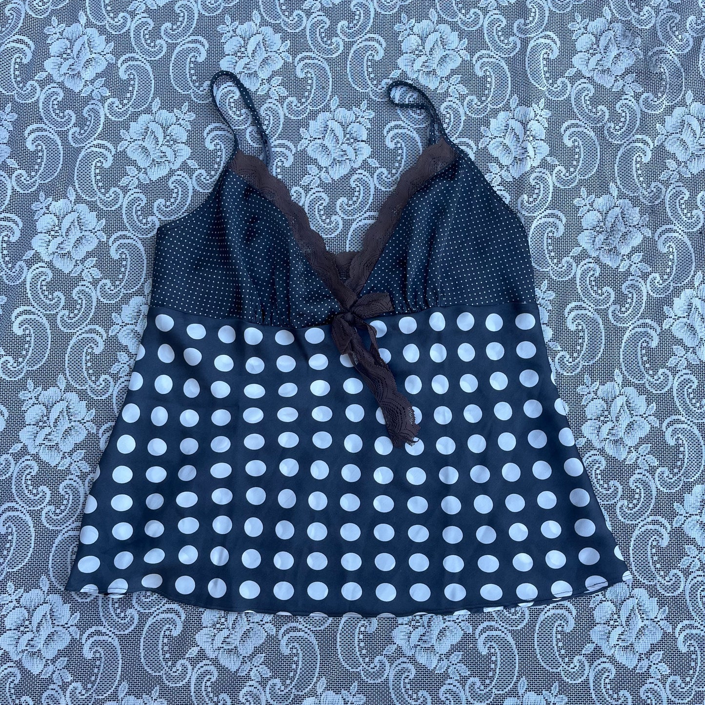 grey n white polka dot slip top