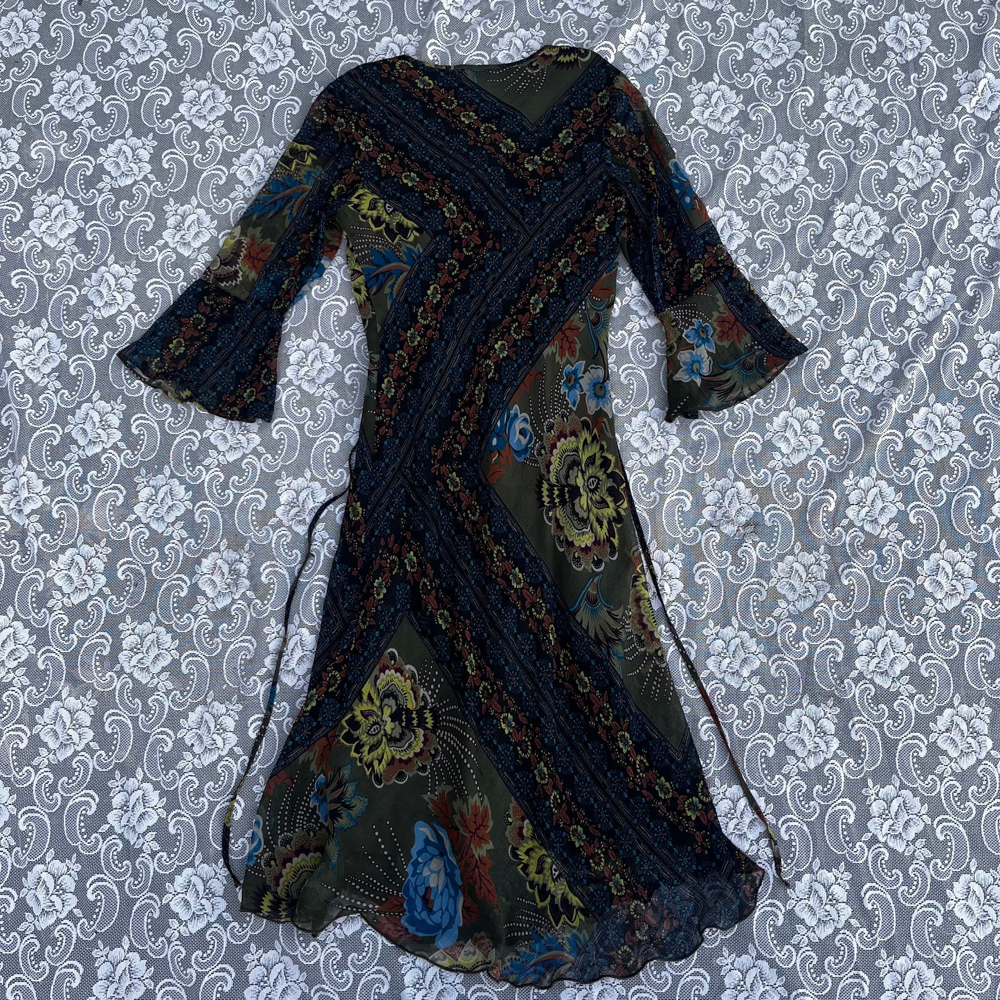 90s blue/green paisley bell sleeve dress