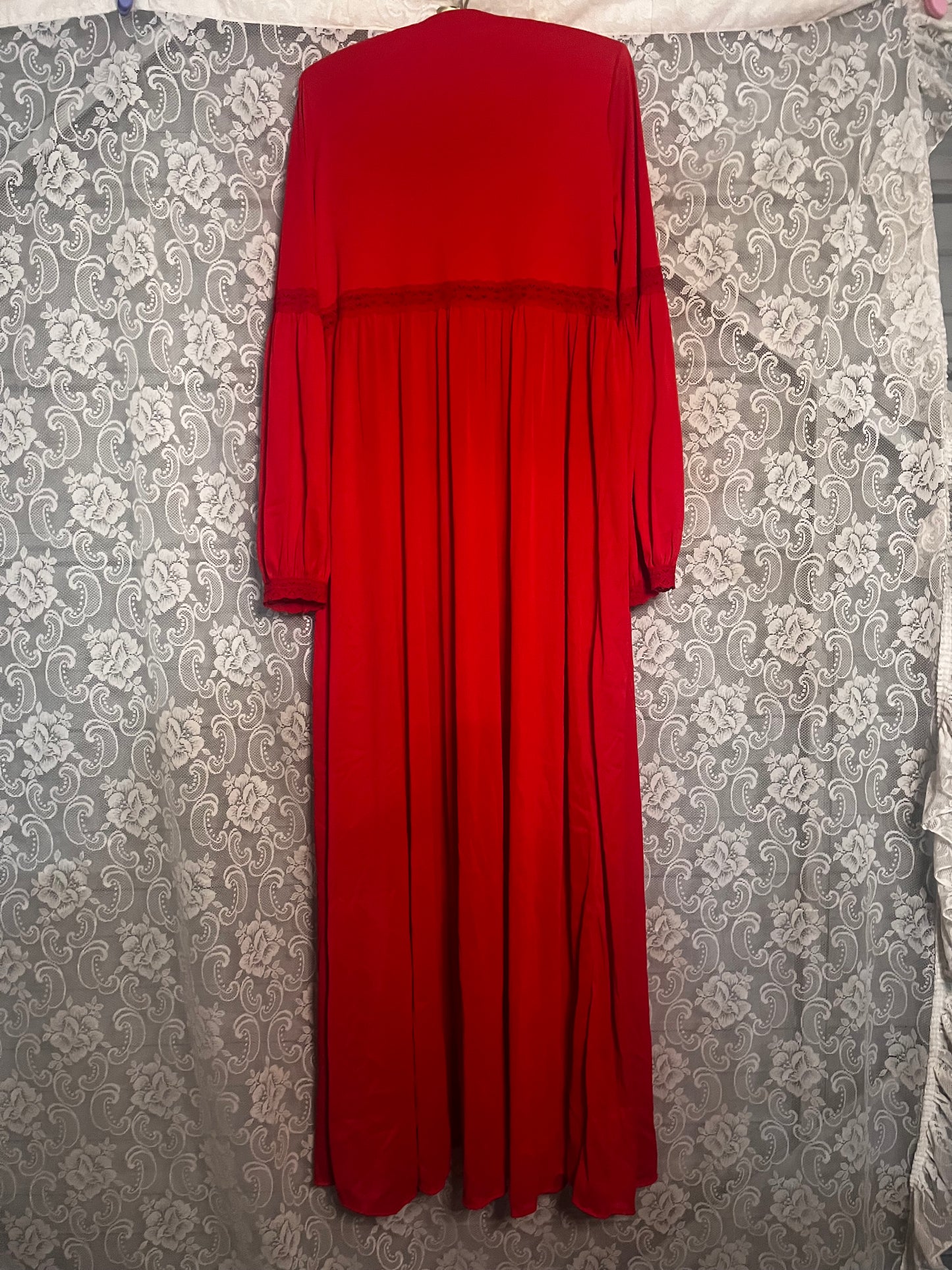 vintage red puff sleeve robe