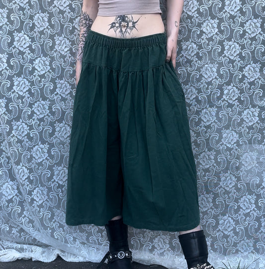 green pants skirt!