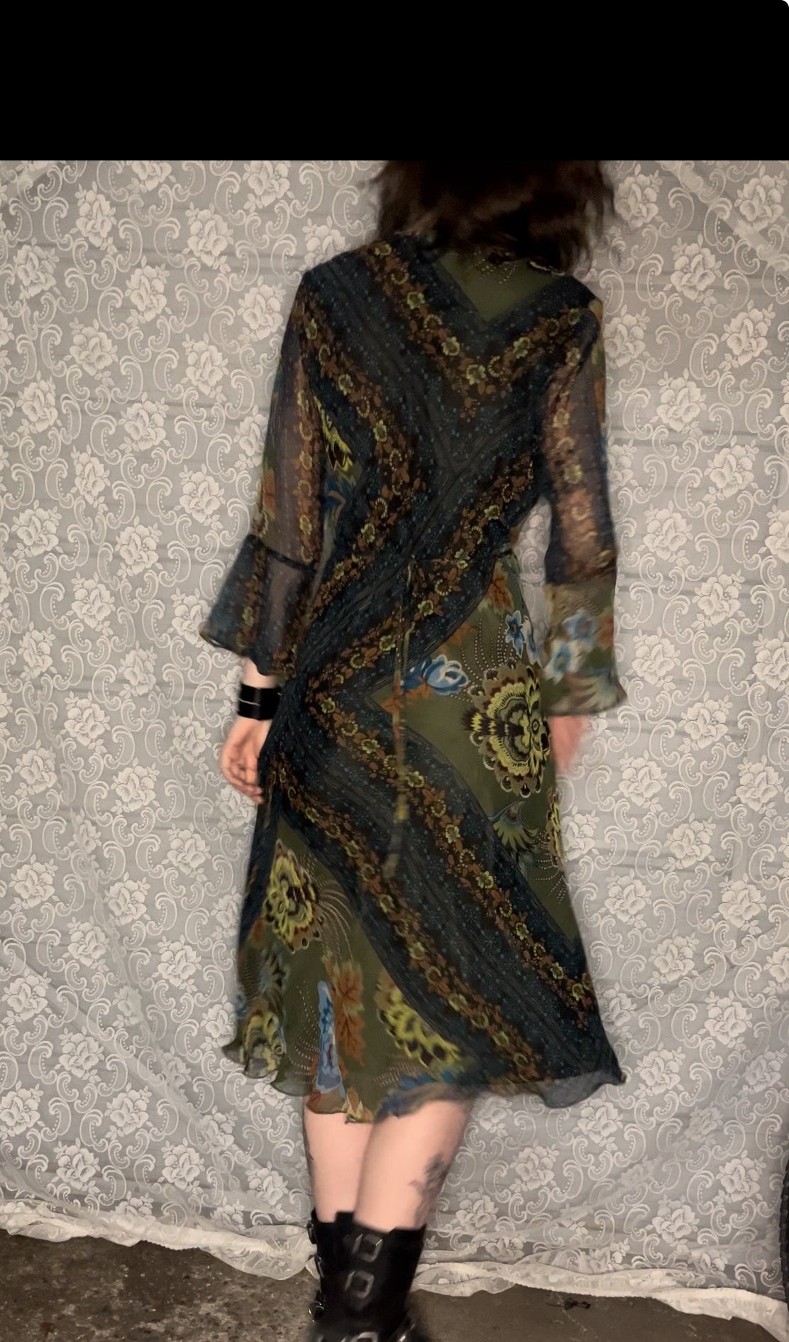 90s blue/green paisley bell sleeve dress