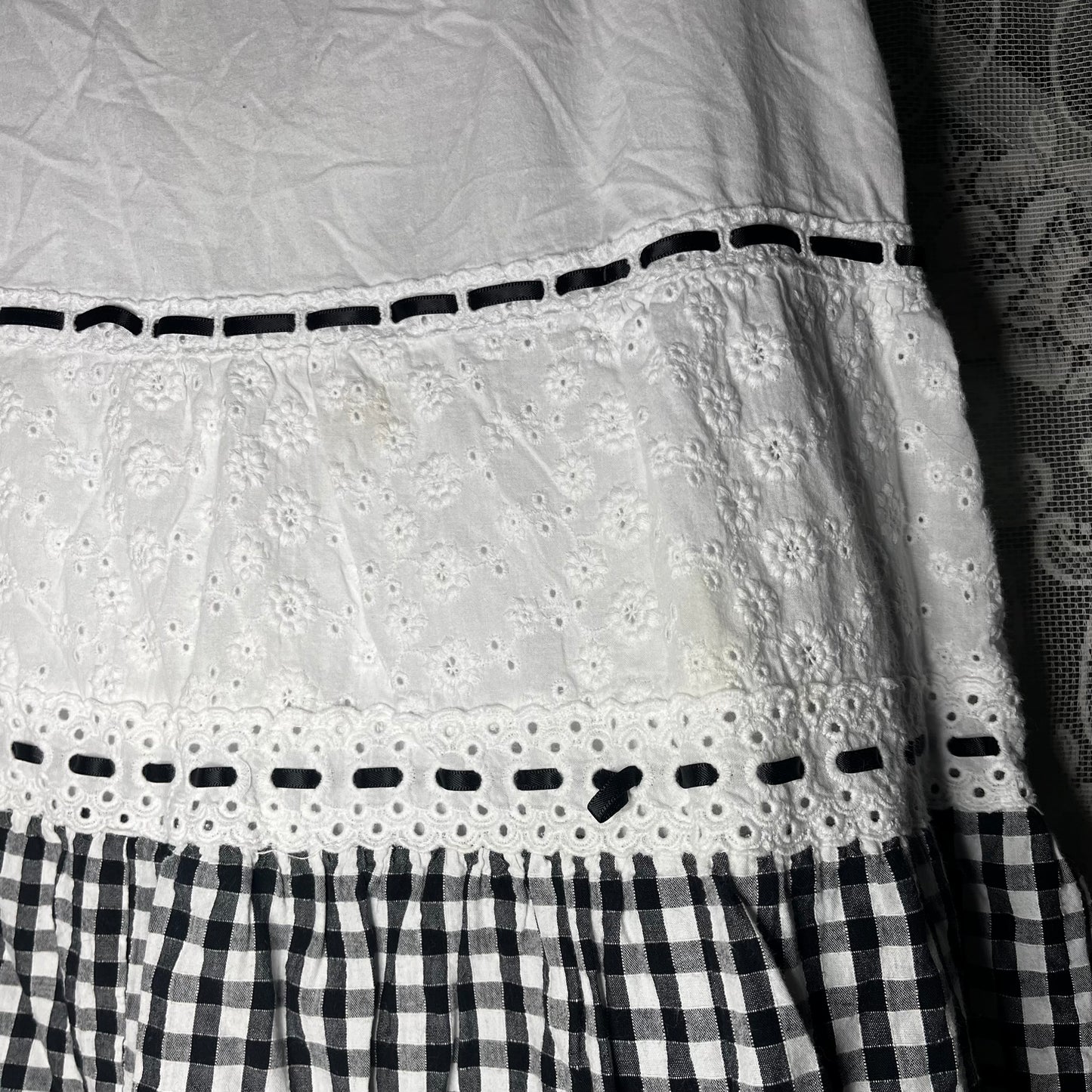 black n white farmer skirt