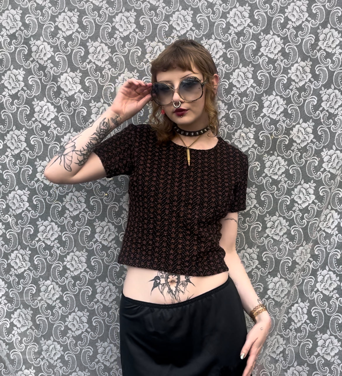 90s brown and black textured tshirt top