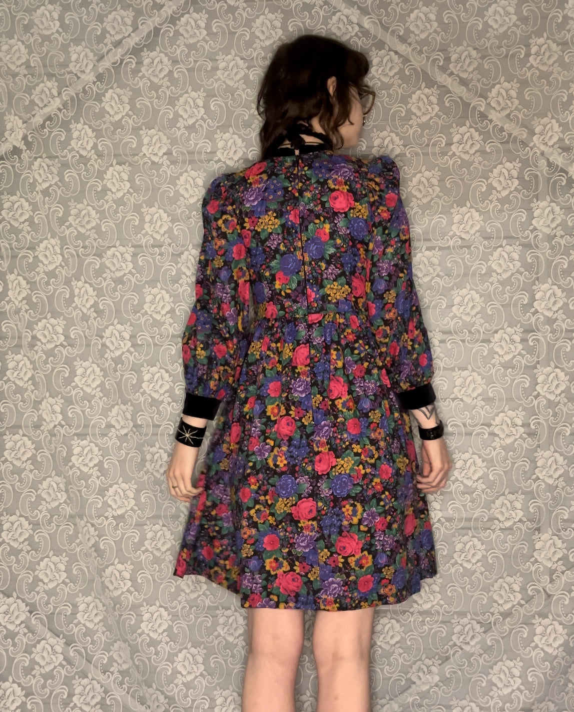 80s floral n velvet trim dress