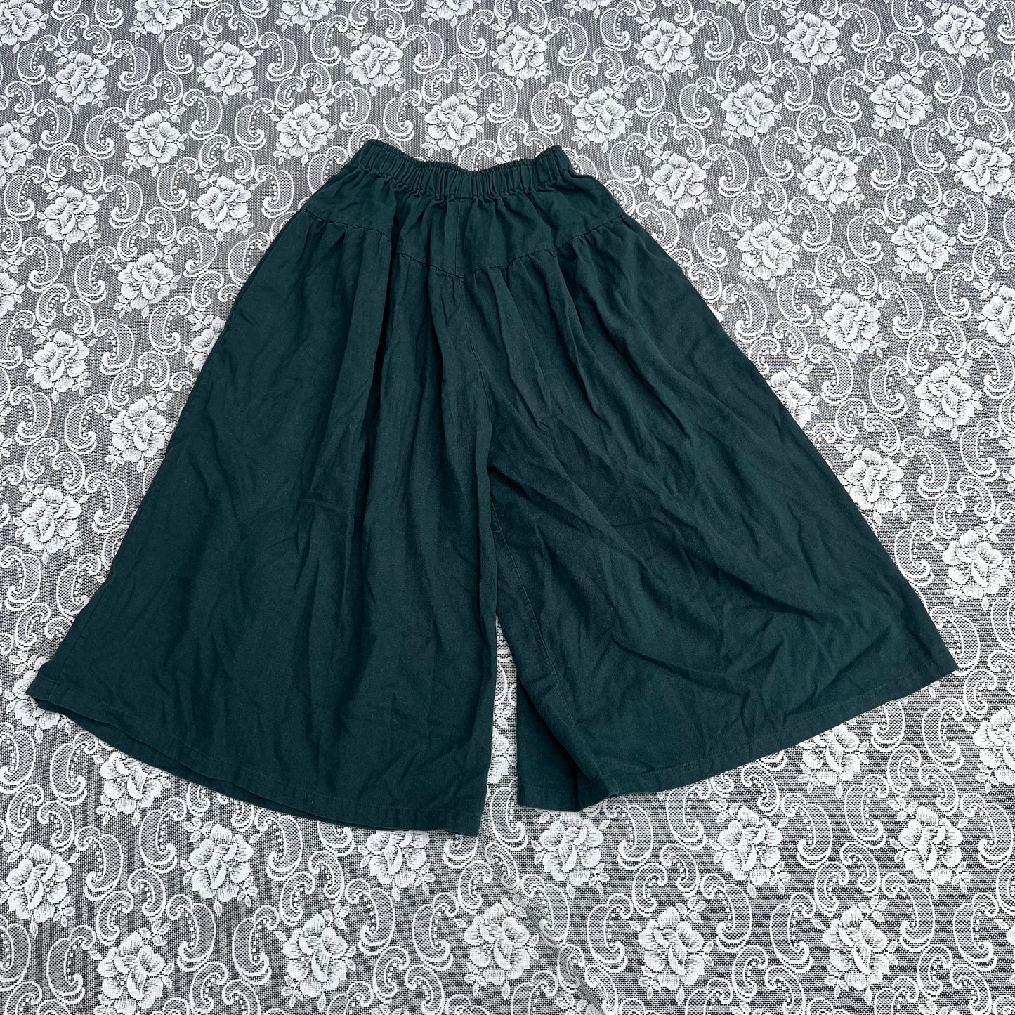 green pants skirt!