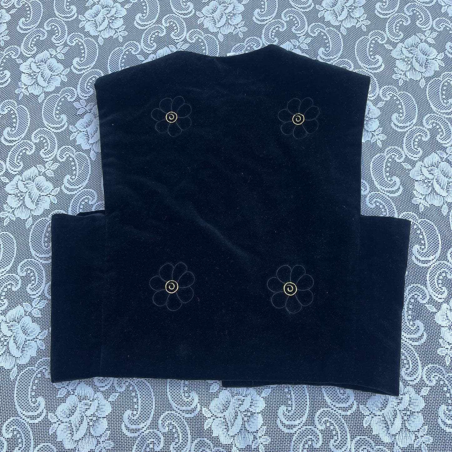 70s black velvet flower vest