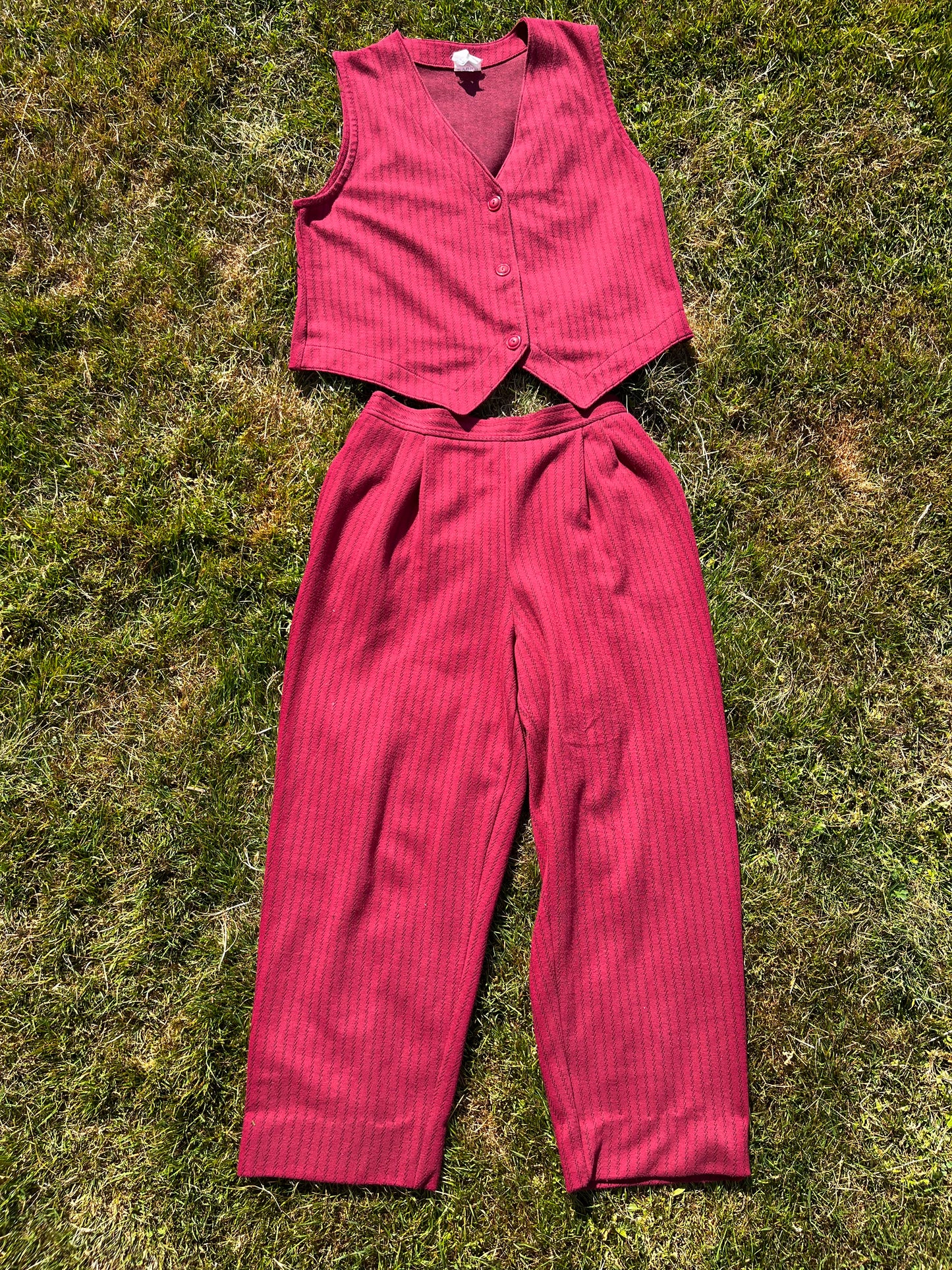 90s red n black stripe 2 piece vest n pant set